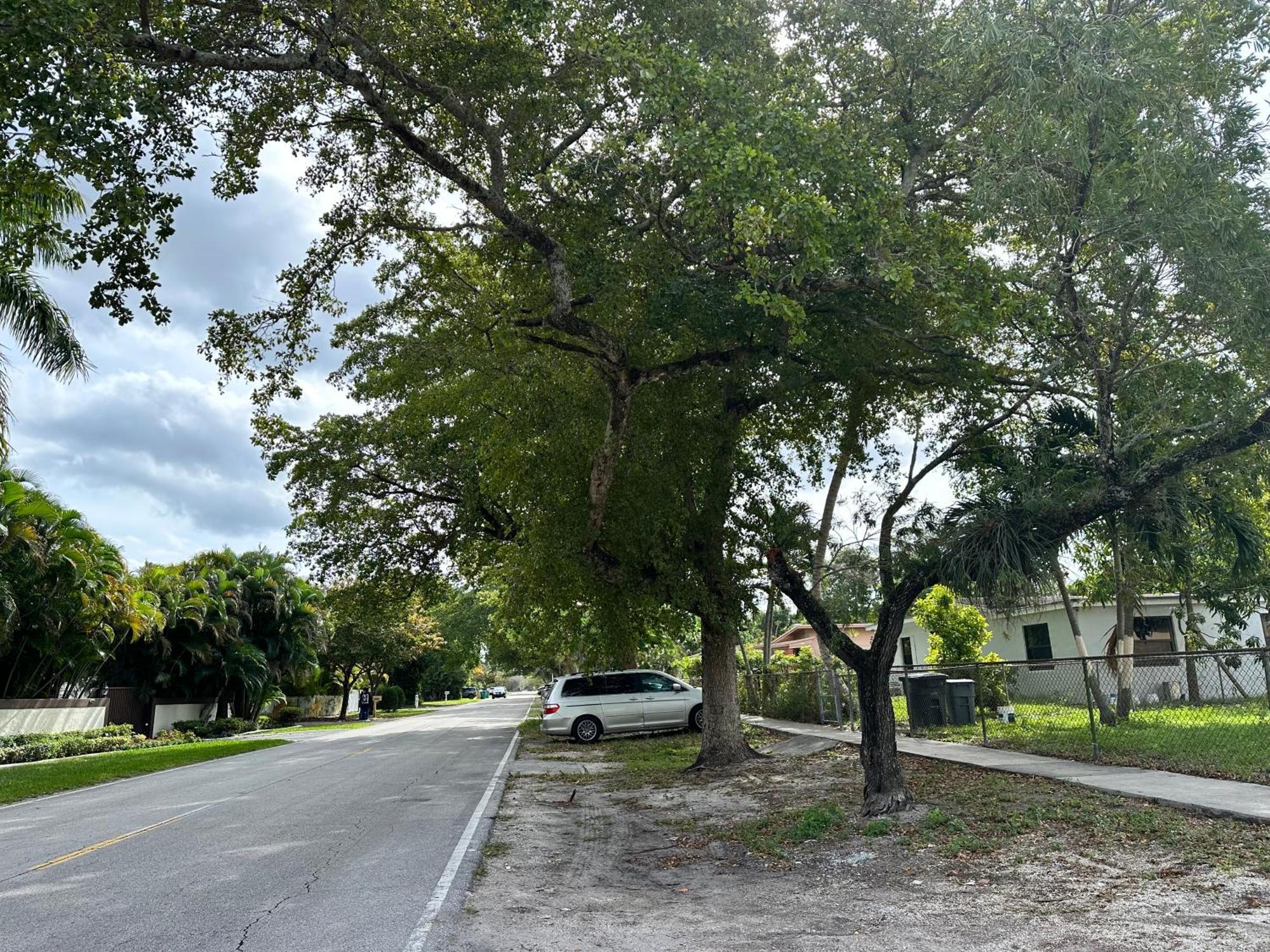 Hospedaje North Miami Bagian luar foto